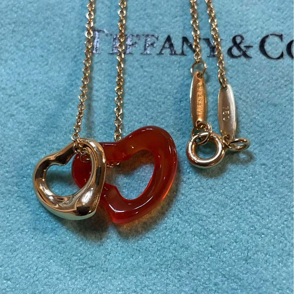 Tiffany Double Open Heart Carved Red Carnelian 18K Yellow Gold Necklace 18" - Picture 4 of 15